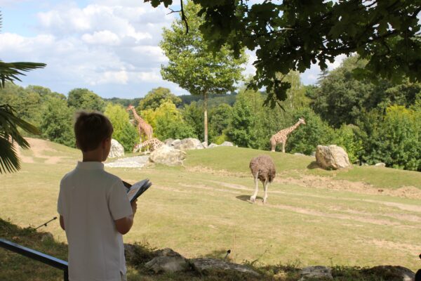 À vos carnets petits aventuriers !